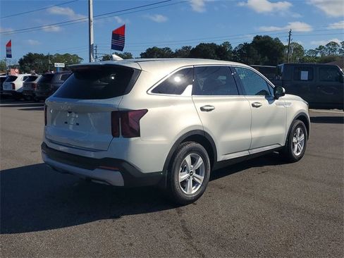 New 2026 Kia Sorento LX image 6