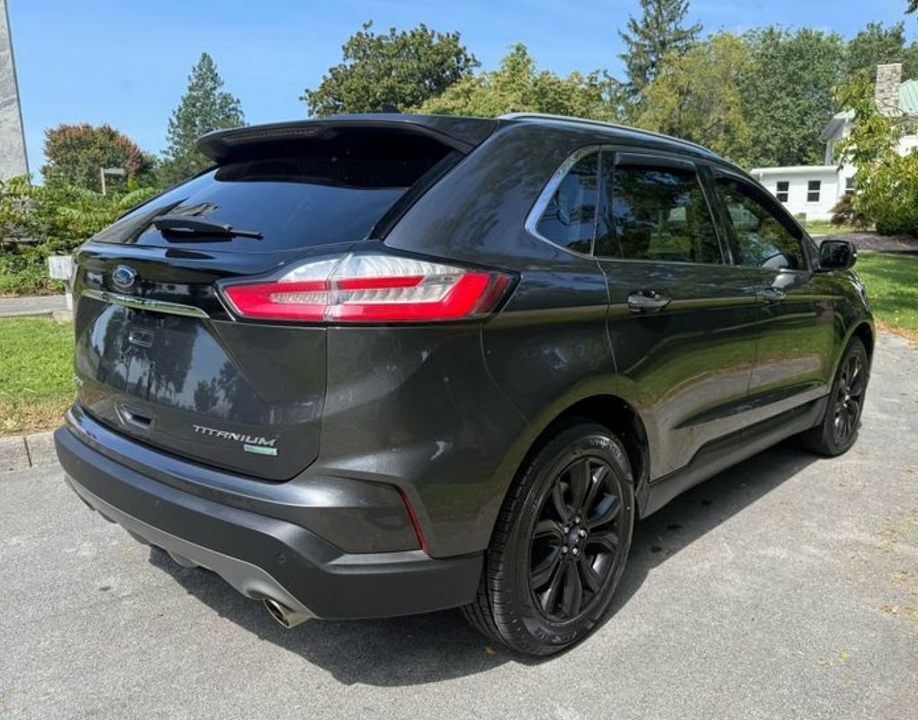 Used 2020 Ford Edge Titanium FWD image 7