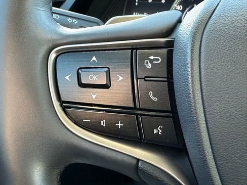 Used 2024 Lexus ES 350 Luxury w/ Accessory Package (Z1) image 15