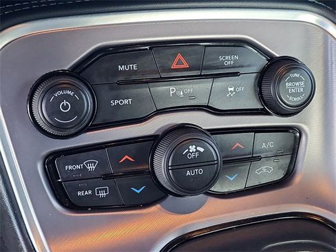 Certified 2022 Dodge Challenger R/T w/ Blacktop Package image 15