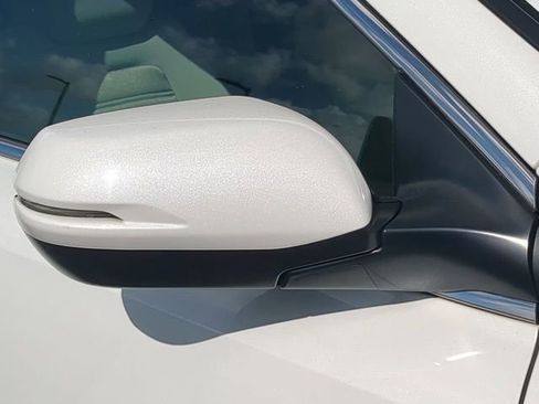 Used 2022 Honda CR-V EX image 12