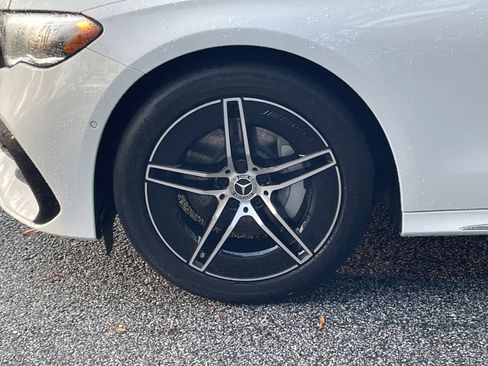 Certified 2025 Mercedes-Benz E 350 4MATIC Sedan image 17