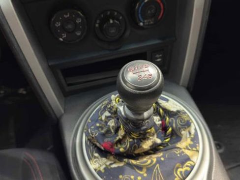 Used 2014 Scion FR-S RWD image 20