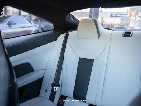Used 2021 BMW M4 Competition w/ Executive Package image 12