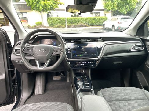 Certified 2023 Chevrolet Bolt EUV LT FWD image 39