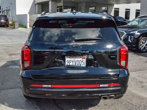 Used 2024 Hyundai Palisade Calligraphy image 5