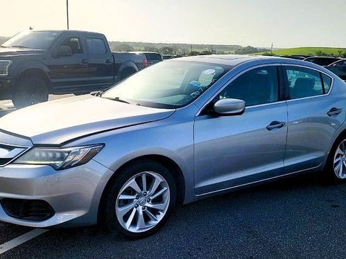 Used 2017 Acura ILX FWD image 3