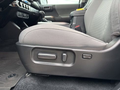 Used 2023 Toyota Tacoma SR5 image 28