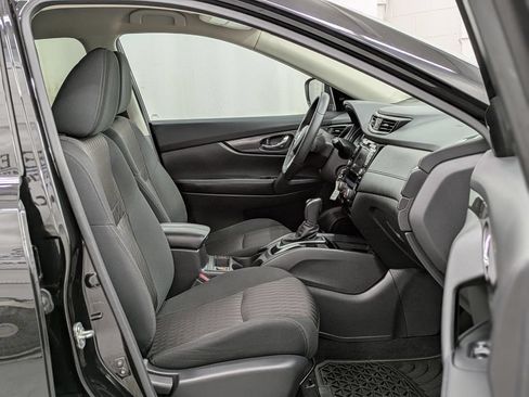 Used 2020 Nissan Rogue S AWD/4WD image 19