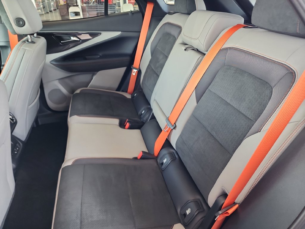 Used 2026 Chevrolet Blazer EV SS AWD/4WD image 38