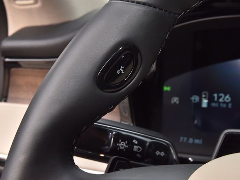 New 2026 Lincoln Corsair Reserve image 23