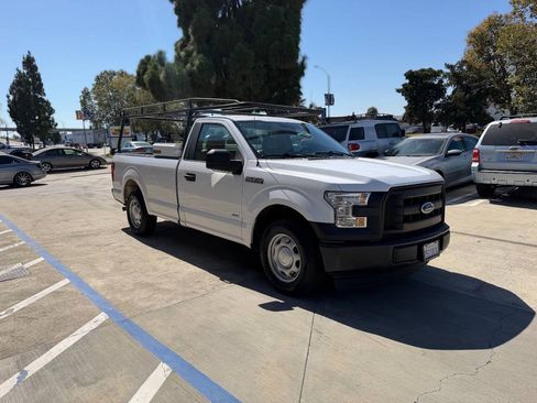 Used 2017 Ford F150 XL w/ Equipment Group 101A Mid RWD image 5