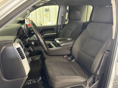 Used 2017 Chevrolet Silverado 1500 LT AWD/4WD image 16