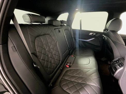 New 2026 BMW X5 xDrive50e AWD/4WD image 10