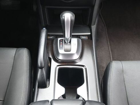 Used 2015 Honda Crosstour EX-L image 28