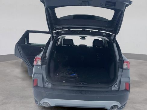 Used 2022 Ford Escape SEL w/ Technology Package image 19