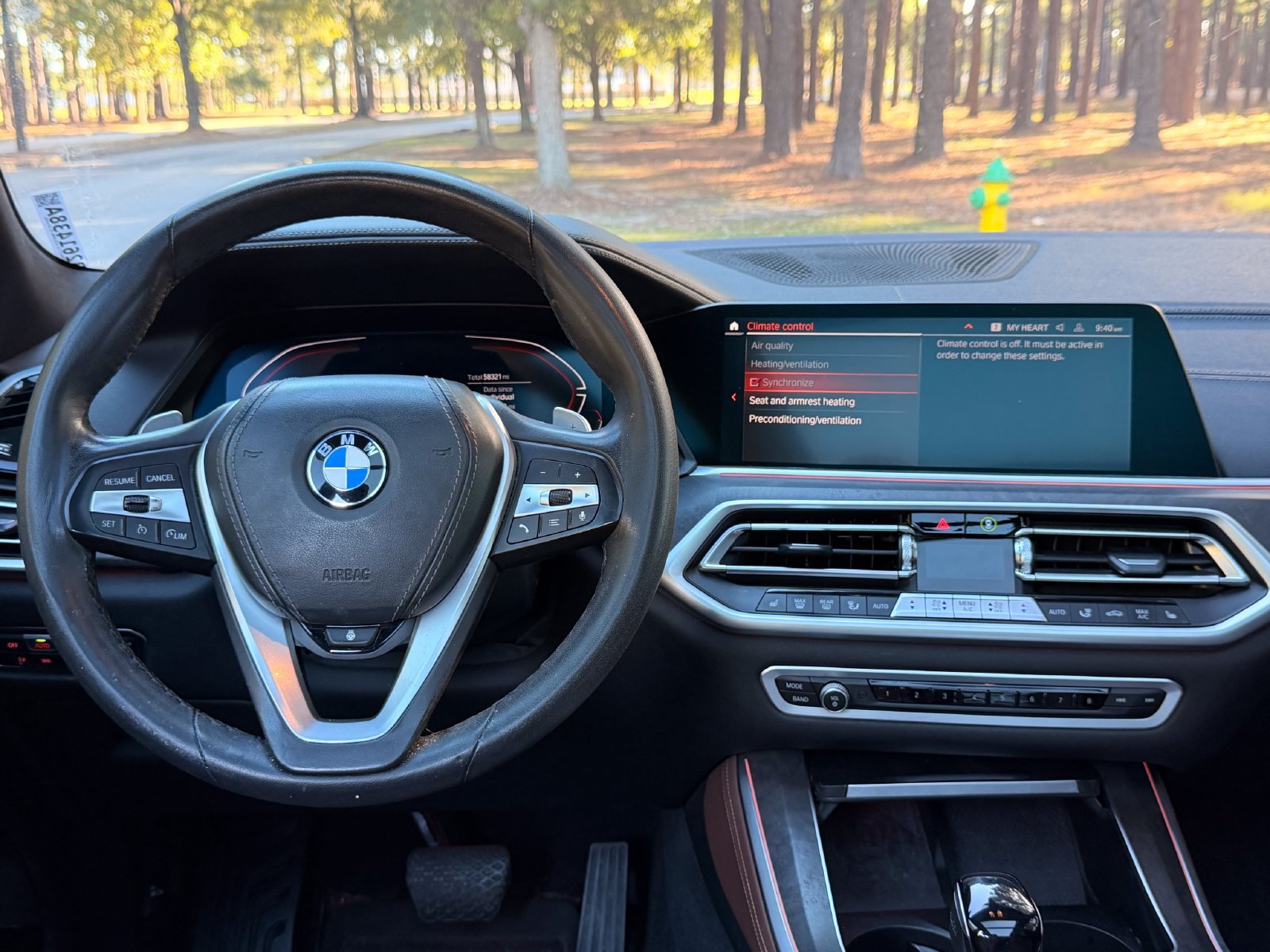 Used 2022 BMW X5 sDrive40i w/ Premium Package RWD image 3