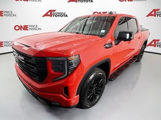 Used 2025 GMC Sierra 1500 Elevation w/ Elevation Premium Package AWD/4WD video 3