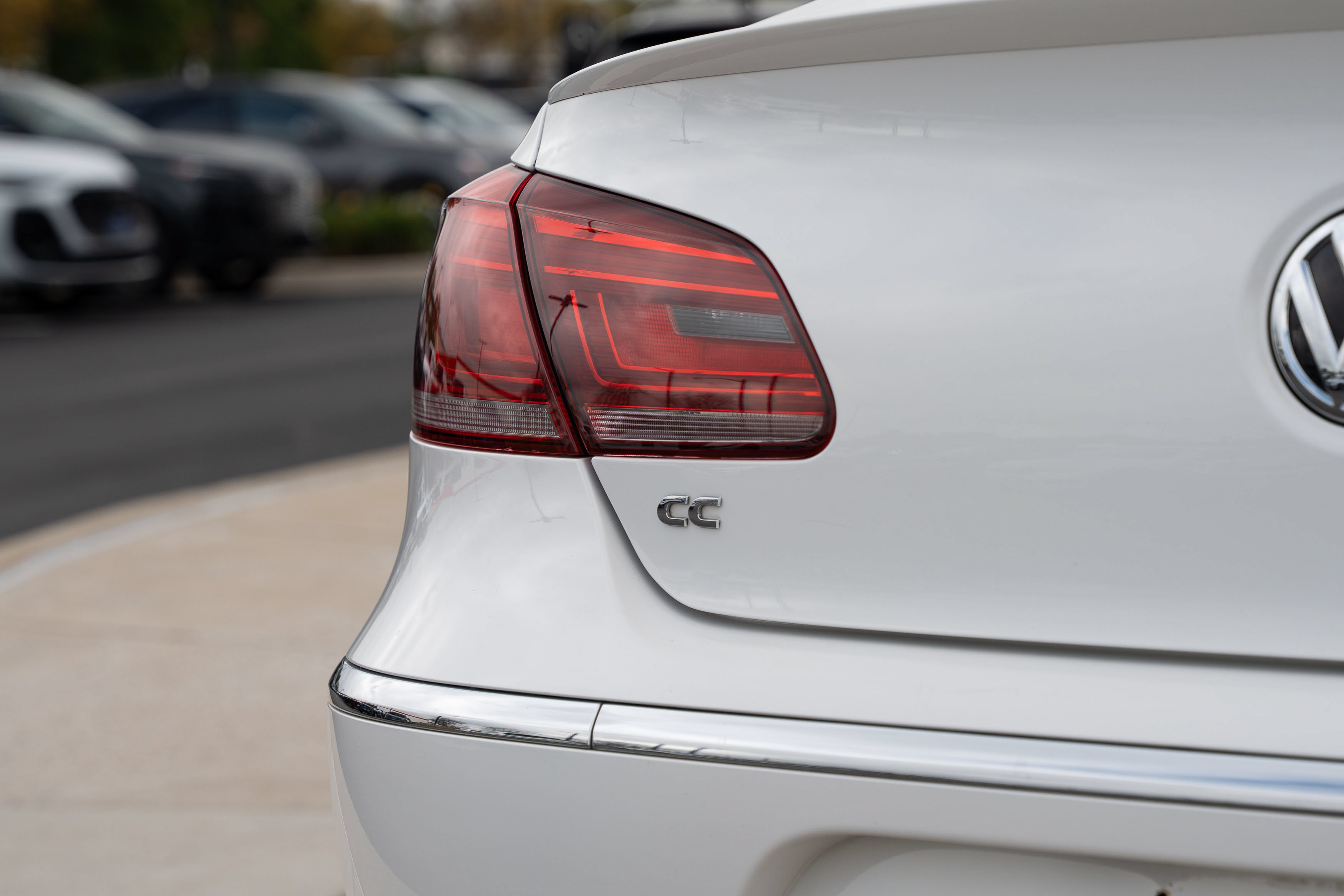 Used 2013 Volkswagen CC Sport FWD image 24