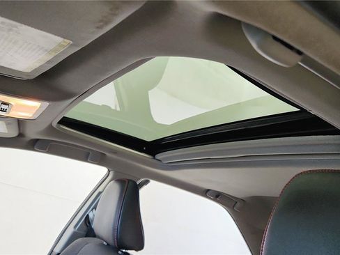 Used 2016 Toyota Camry SE w/ Moonroof Package FWD image 28