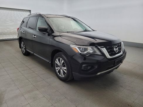 Used 2018 Nissan Pathfinder S AWD/4WD image 13