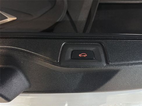 Used 2022 BMW X5 xDrive40i AWD/4WD image 31