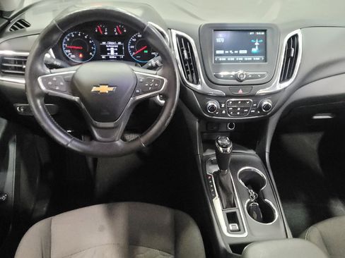 Used 2018 Chevrolet Equinox LT image 22