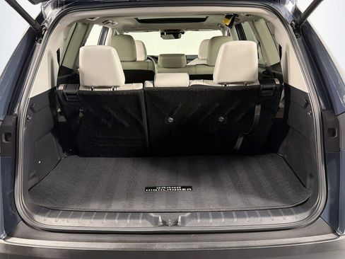 Used 2025 Toyota Grand Highlander AWD image 24