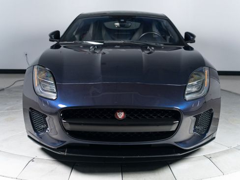Used 2018 Jaguar F-TYPE Coupe RWD image 36