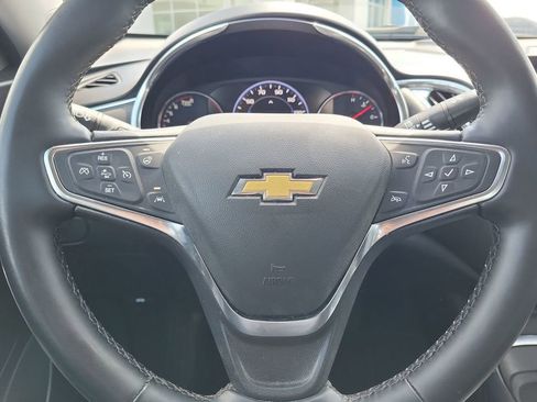 Used 2024 Chevrolet Malibu LT image 11