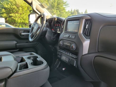 Certified 2025 Chevrolet Silverado 2500 Custom w/ Custom Convenience Package AWD/4WD image 23