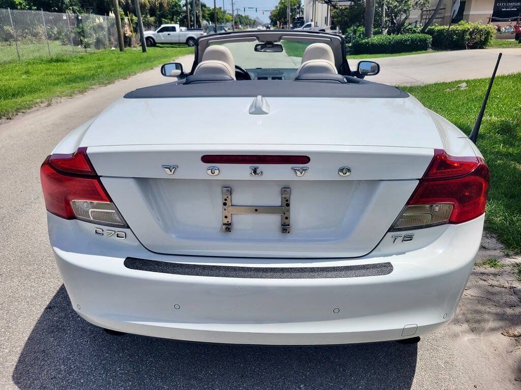 Used 2013 Volvo C70 T5 FWD image 16
