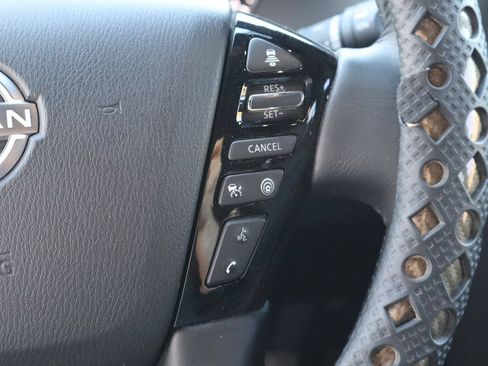 Used 2024 Nissan Armada SL w/ Midnight Edition Package AWD/4WD image 15