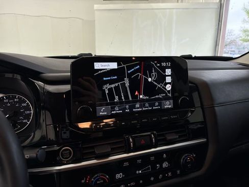 Used 2022 Nissan Pathfinder SL w/ SL Black Package image 28