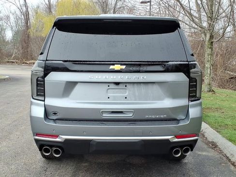 New 2026 Chevrolet Suburban Premier w/ Sun And Tow Package AWD/4WD image 5