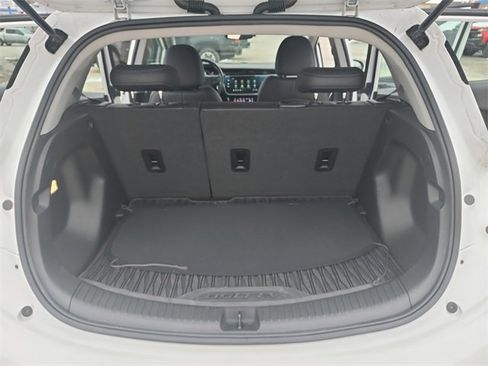 Used 2023 Chevrolet Bolt LT w/ Infotainment Package image 14