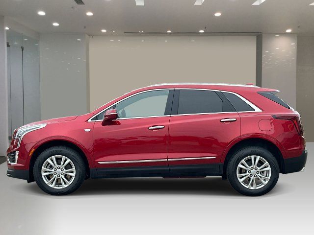 Used 2024 Cadillac XT5 Luxury FWD image 2