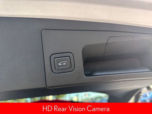 Used 2024 Cadillac XT5 Premium Luxury w/ Technology Package image 29