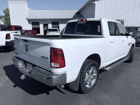 Used 2020 RAM 1500 Classic SLT w/ Luxury Group image 8