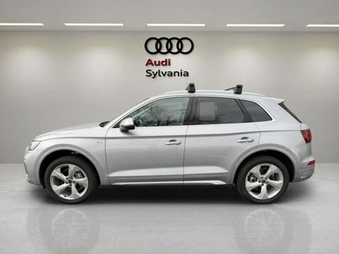 Certified 2025 Audi Q5 2.0T Premium Plus w/ Premium Plus Package AWD/4WD image 4