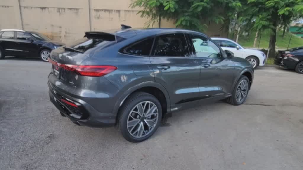 New 2026 Audi Q5 Premium Plus AWD/4WD image 9