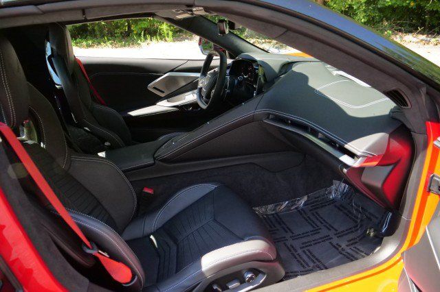 Used 2023 Chevrolet Corvette Stingray Premium Conv w/ Z51 Performance Package RWD image 46