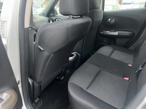 Used 2013 Nissan Juke S image 17