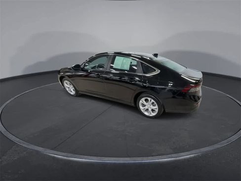 Used 2023 Honda Accord LX image 6