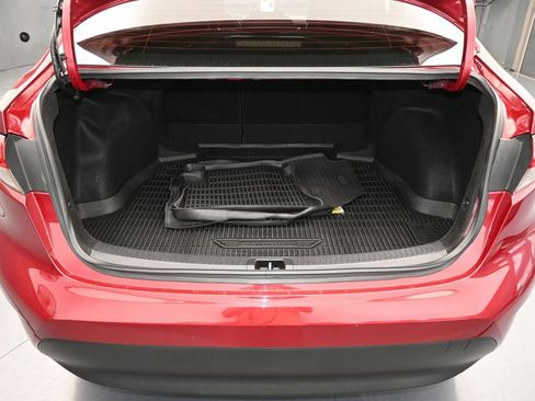 Used 2023 Toyota Corolla Hybrid Sedan image 33