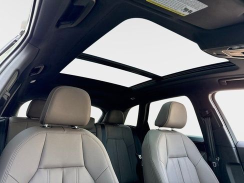 Certified 2025 Audi Q5 Premium Plus w/ Premium Plus image 11