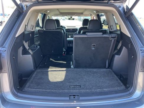 Used 2023 Volkswagen Atlas SE w/ Panoramic Sunroof Package image 14