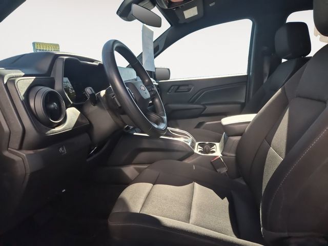 Used 2023 Chevrolet Colorado W/T w/ WT Convenience Package II AWD/4WD image 11