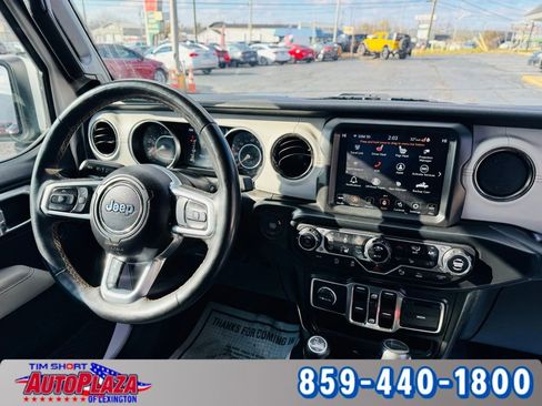 Used 2022 Jeep Gladiator Overland image 55