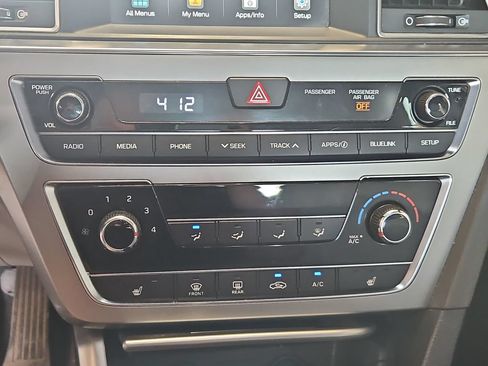 Used 2017 Hyundai Sonata Sport w/ Value Edition Package 02 FWD image 36